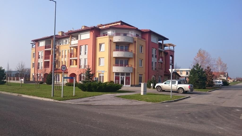 Reka Apartman Bük 部屋 写真